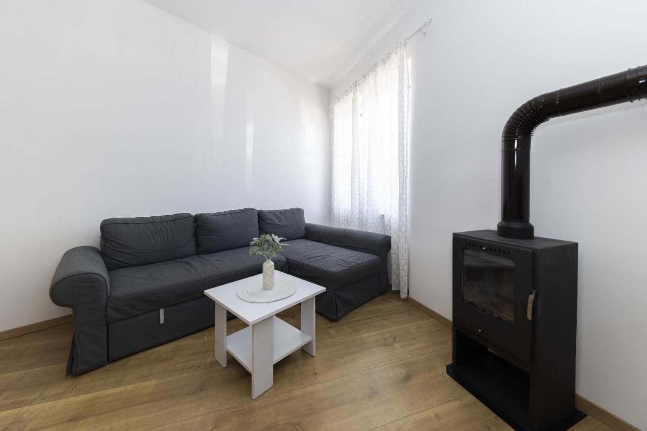 זאדאר Apartments 23 And 25 With Free Private Parking מראה חיצוני תמונה